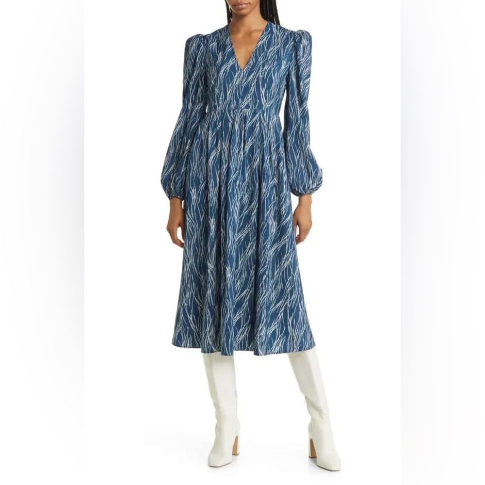 Chelsea 28, Pleated Puff Shoulder Long Sleeve Midi Dress, Small